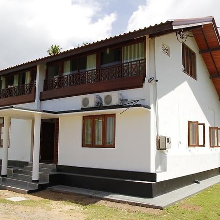 Acquabey Surf Villa Matara Exterior photo