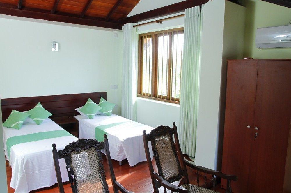 Acquabey Surf Villa Matara Exterior photo