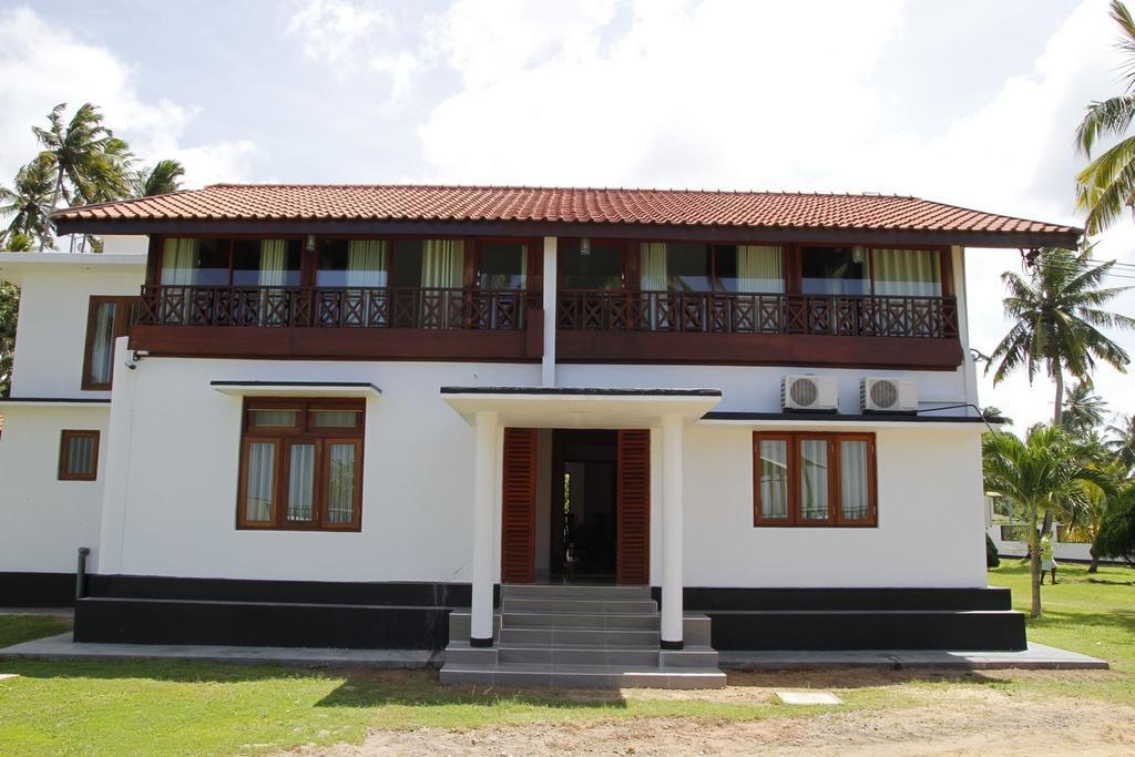 Acquabey Surf Villa Matara Exterior photo